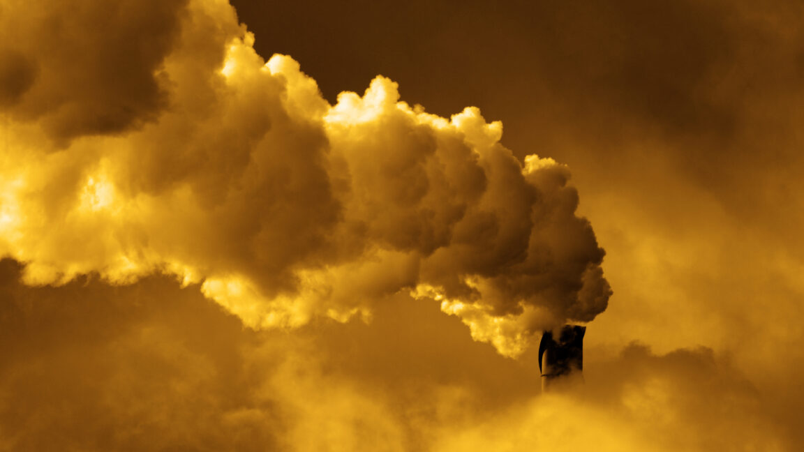 Source-feed image associated with Amazon backs power plant that may become top source of US climate pollution