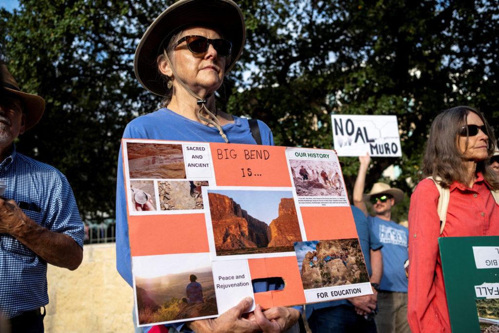 Source-feed image associated with Texas landowners ask courts to block Trump's Big Bend border wall plans