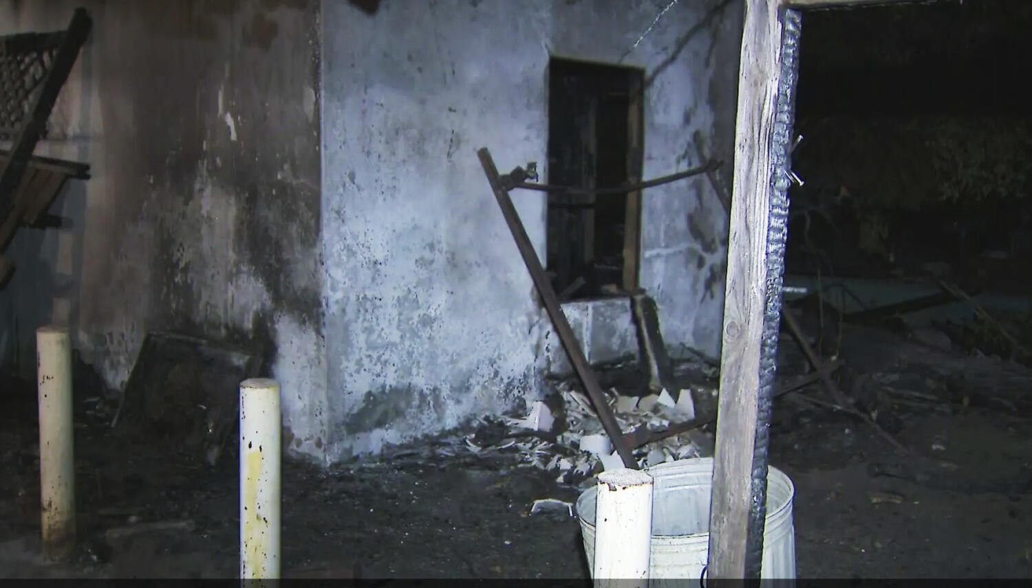 Source-feed image associated with Fire at abandoned Studio City property creates another Raman-Bass clash