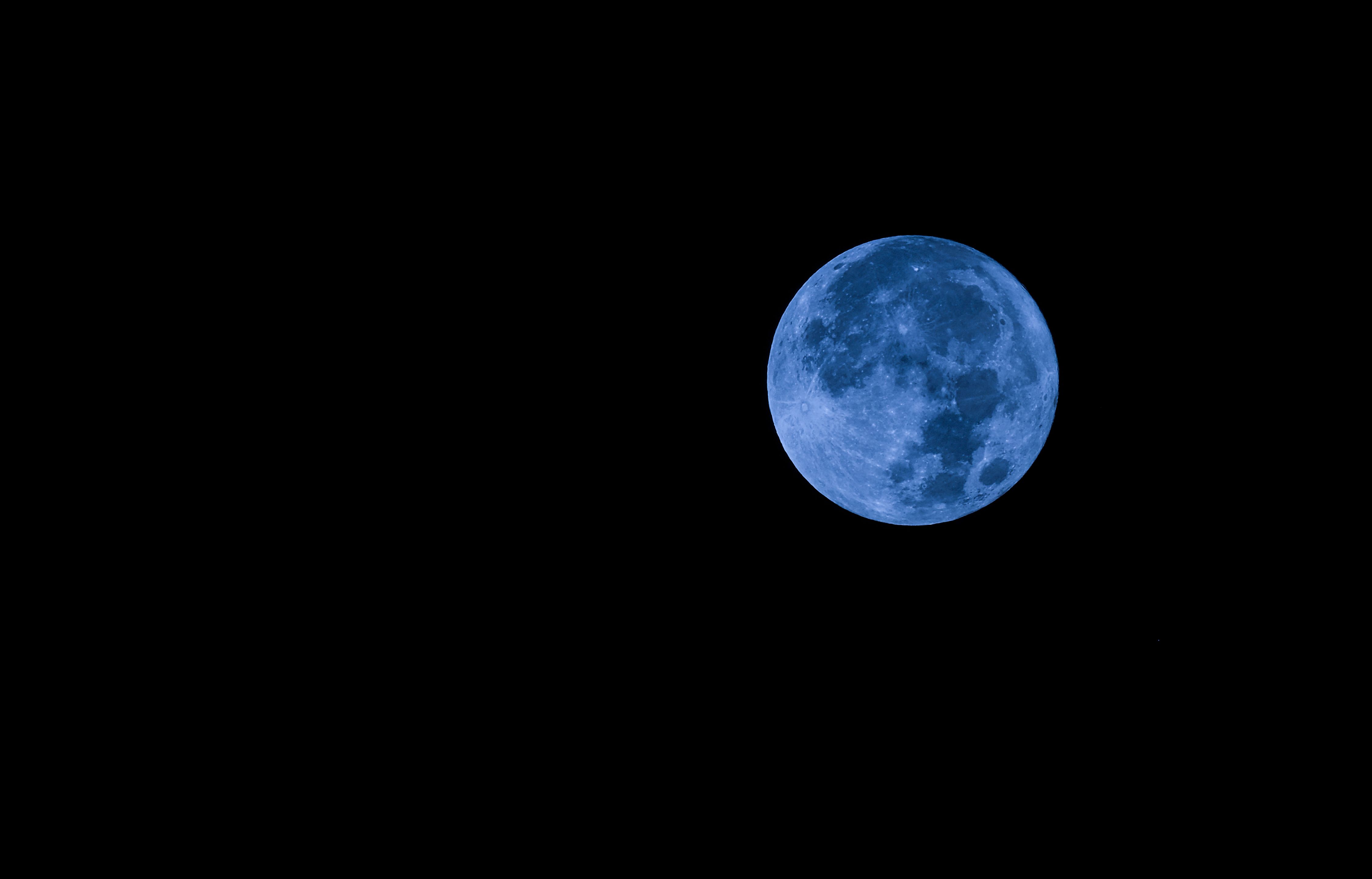 Source-feed image associated with A Rare Blue Moon Is Coming This Weekend—Here’s How It Affects Every Star Sign