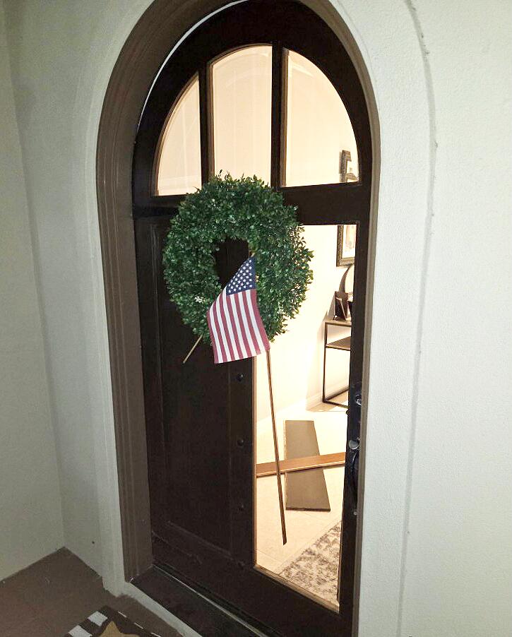 Source-feed image associated with TikTok door-kicking trend in Santa Clarita sparks sheriff's warning