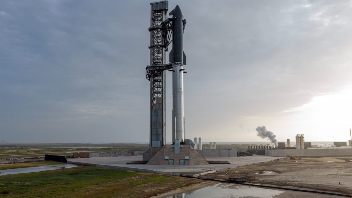 Source-feed image associated with Rocket Report: India's Vikram-1 nears debut flight; AST to become rocket company?