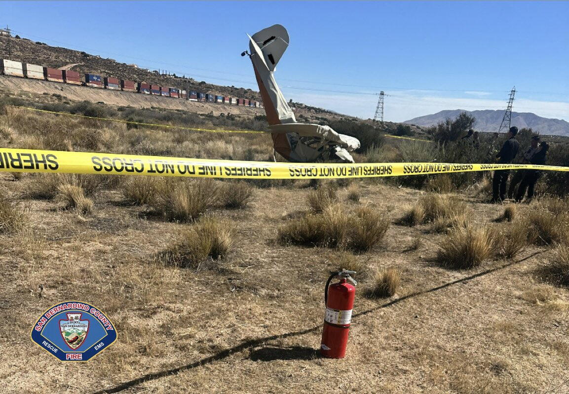 Image from linked report: Single-engine plane crashes in Hesperia, 2 passengers found dead