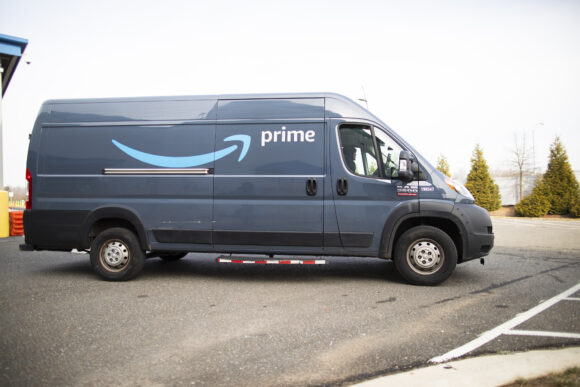 Source-feed image associated with Jury Awards 78-Year-Old Victim $56 Million for Crash Caused by Amazon Delivery Driver