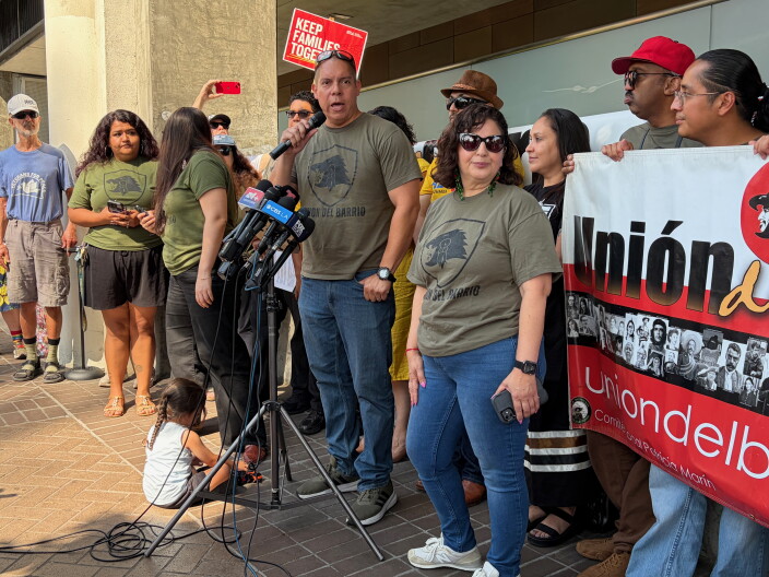 Source-feed image associated with LA teachers ask communities to help guarantee safe passage for students as ICE arrests continue