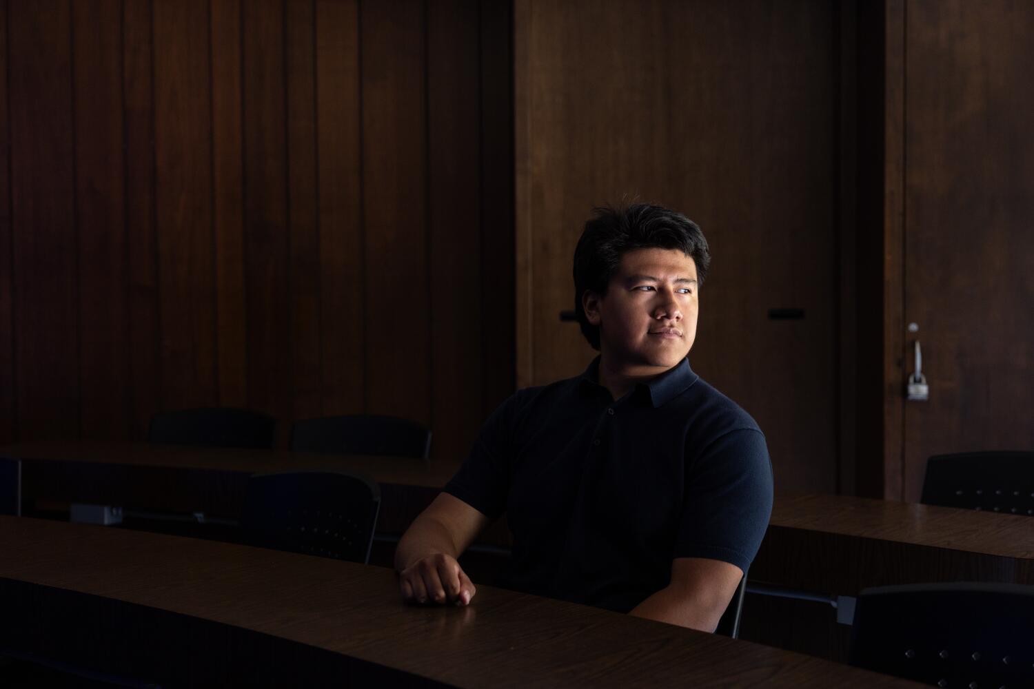 Source-feed image associated with Thinking about grad school? New federal rules cap how much students can take out in loans
