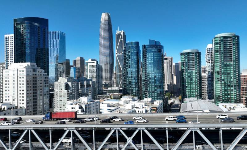 Source-feed image associated with Pacific Northwest Wildfires May Worsen Air Quality in the Bay Area, Officials Warn