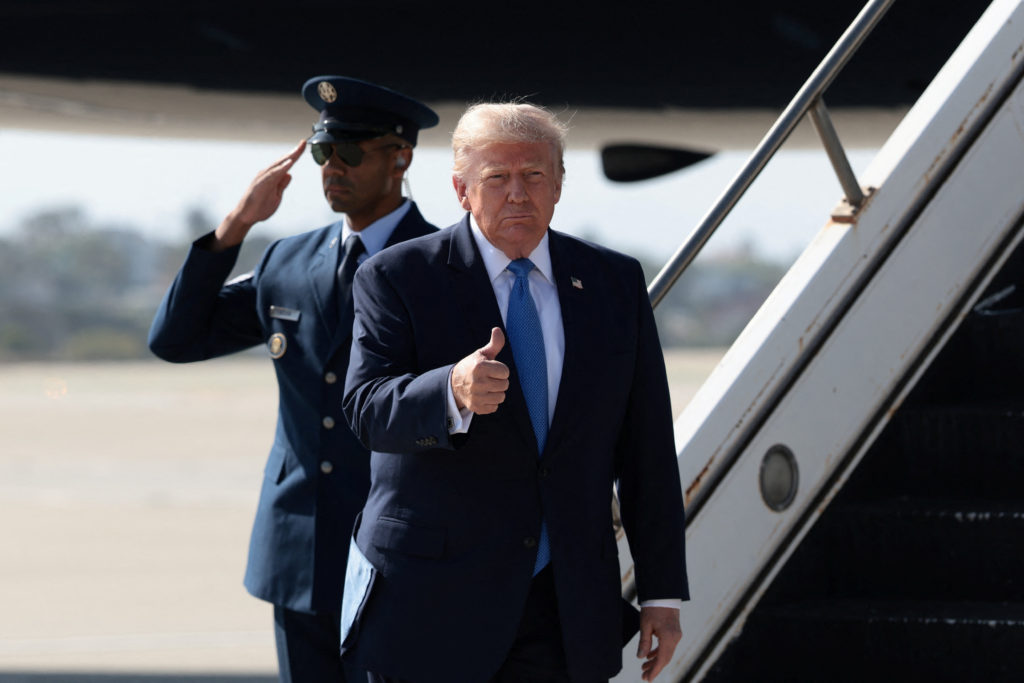 Source-feed image associated with WATCH LIVE: Trump talks about the economy in Las Vegas