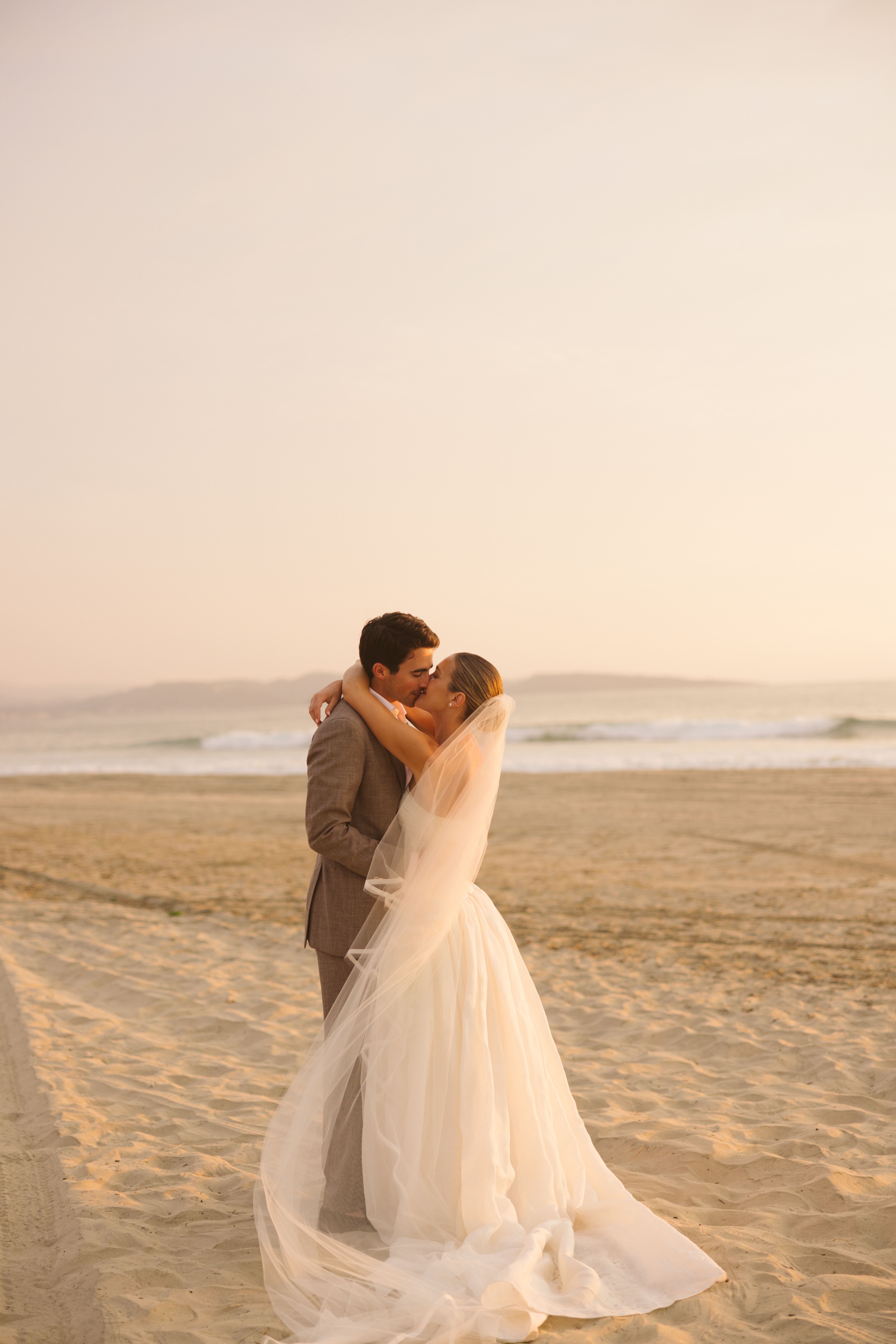 Source-feed image associated with Jane and Owen Gerber Celebrated Their Wedding With Sunset Vows and Fireworks on Mexico’s Riviera Nayarit