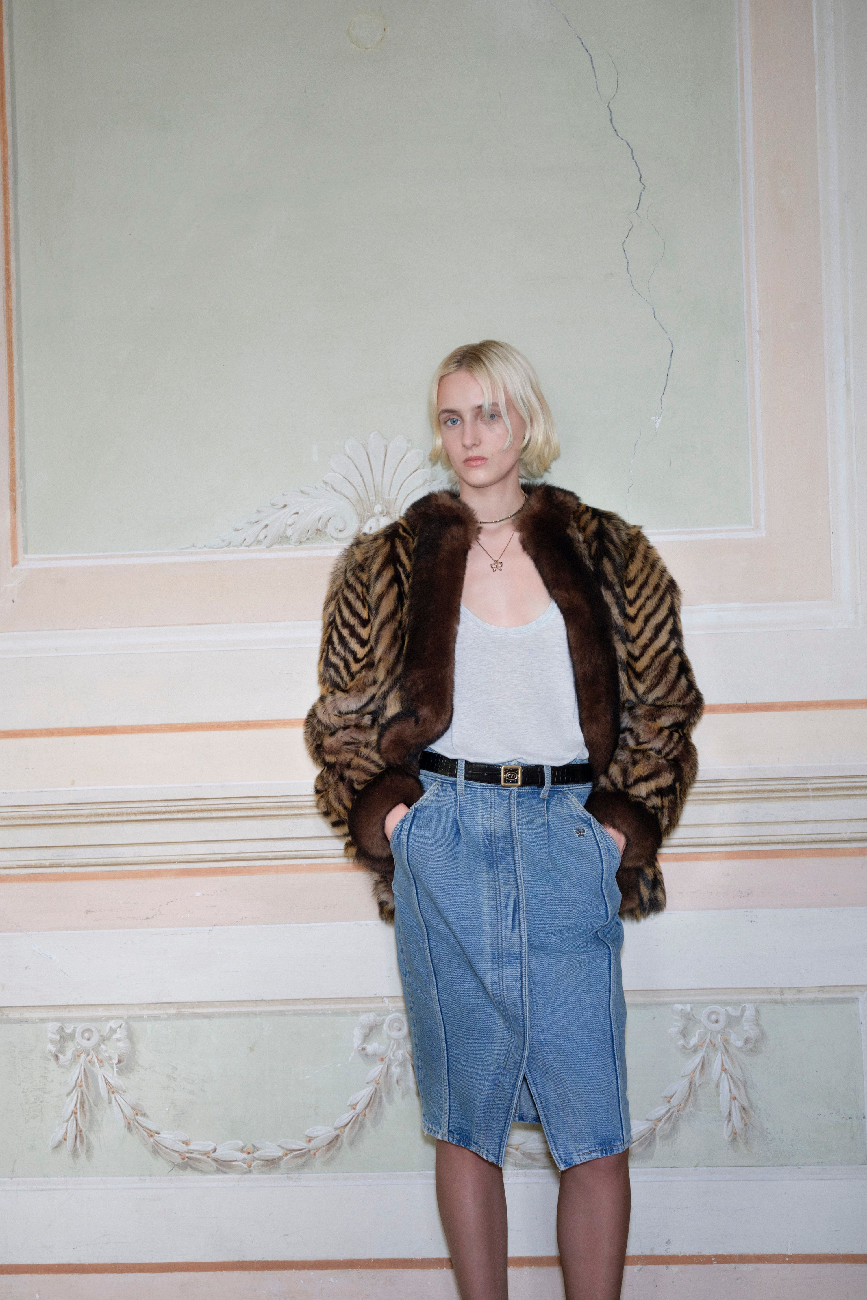 Source-feed image associated with Valentino Resort 2027
