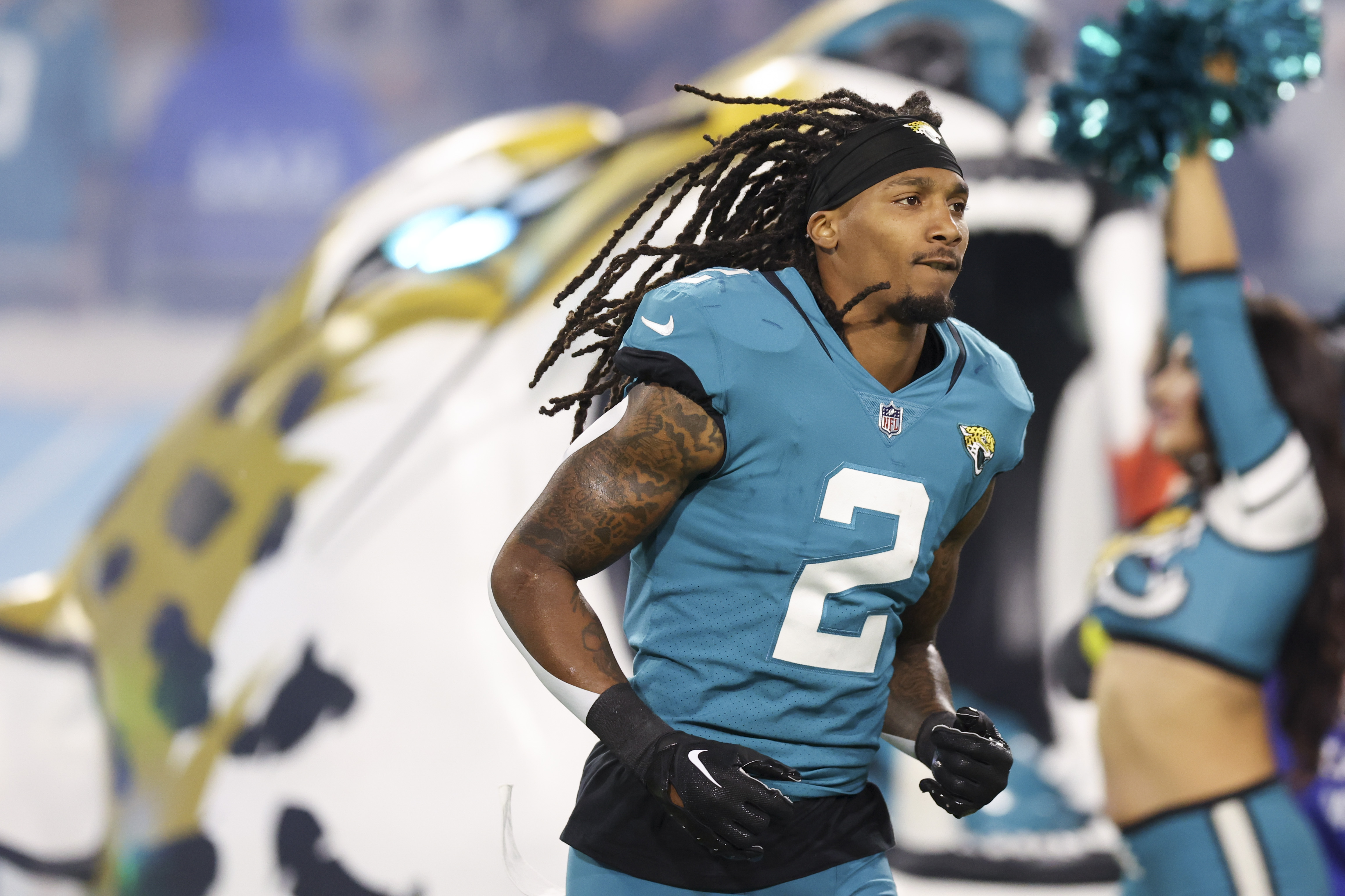 Source-feed image associated with How to Stream ESPN on Sling: Watch ‘Monday Night Football,’ College Football and More for $19.99 a Month