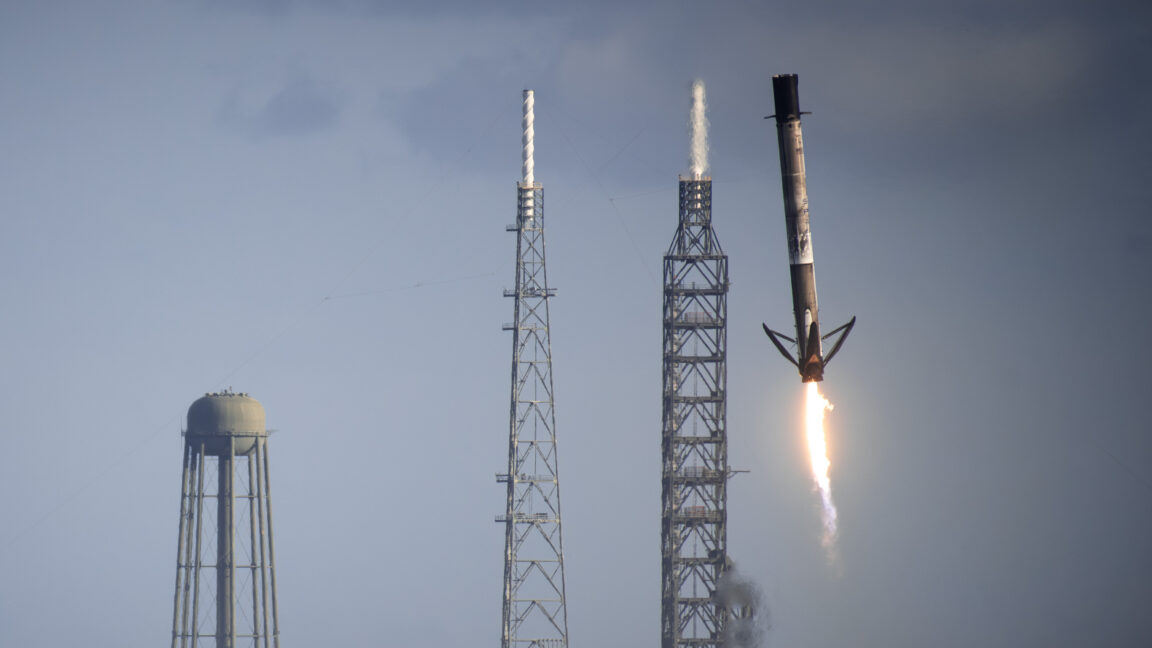 Source-feed image associated with Trump's space transportation policy calls for new spaceport on federal land