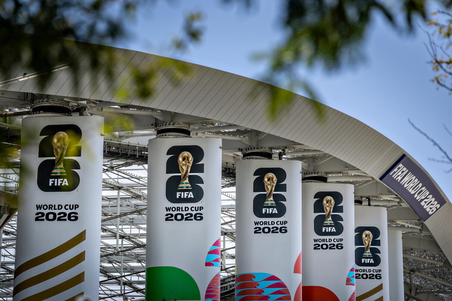 Source-feed image associated with L.A. is hosting free World Cup watch parties at county and city parks. Here's where to find them