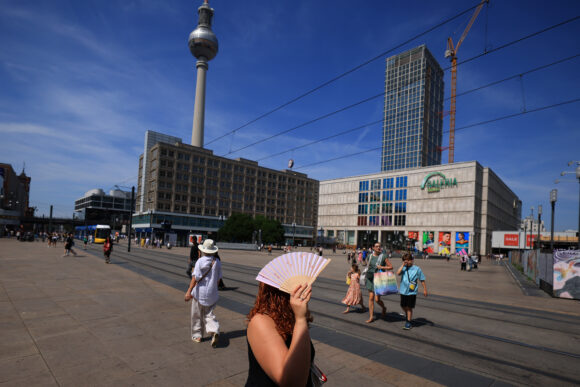 Source-feed image associated with Heat Morphs Into a Major Economic Shock for an Unprepared Europe