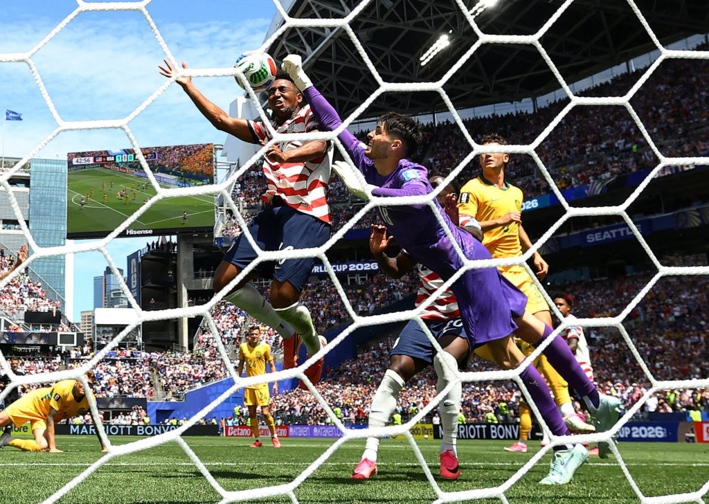 Source-feed image associated with U.S. advances to World Cup knockout round after win against Australia