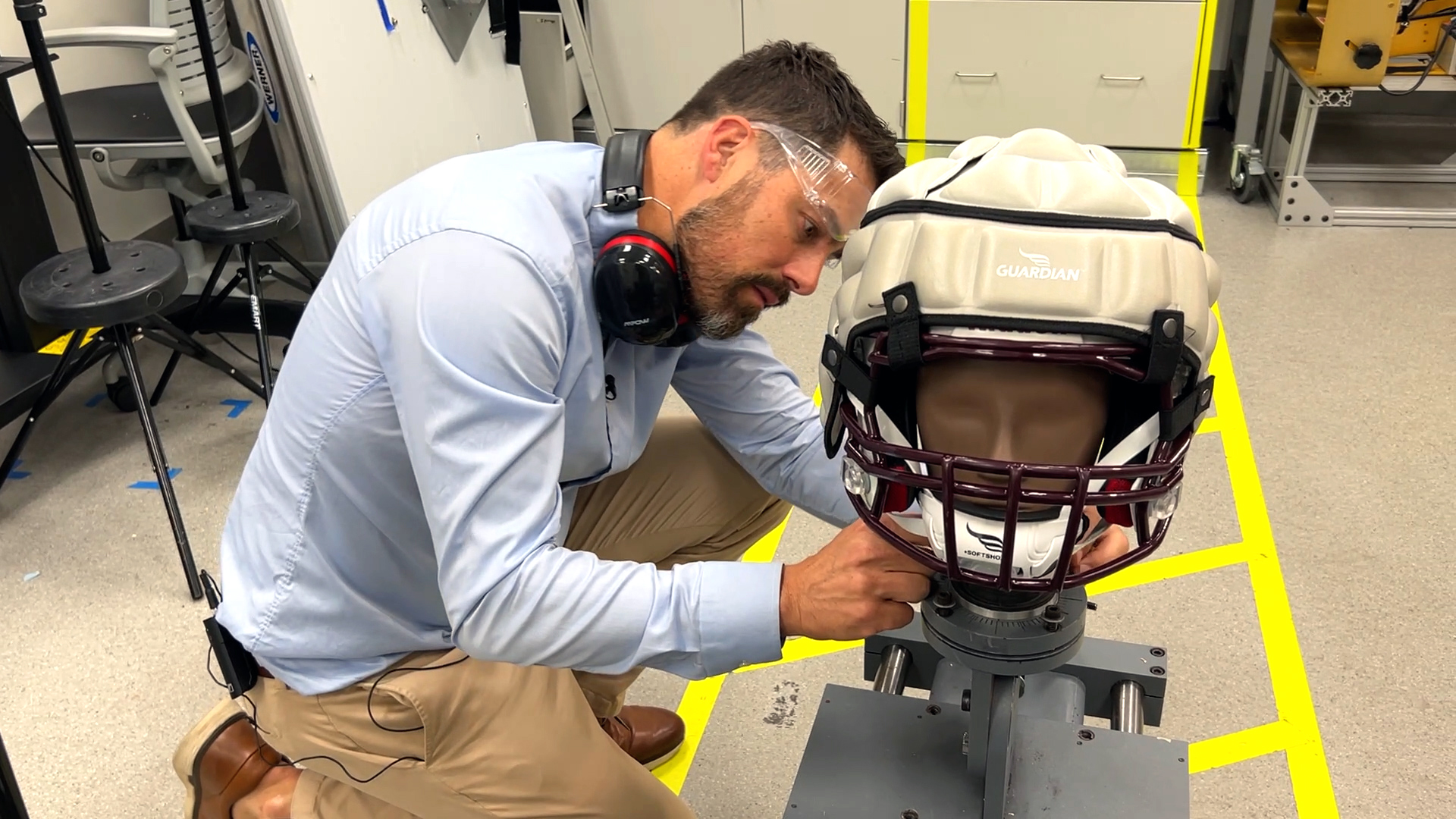 Source-feed image associated with How 3D printing, advancing technology is improving football helmet safety