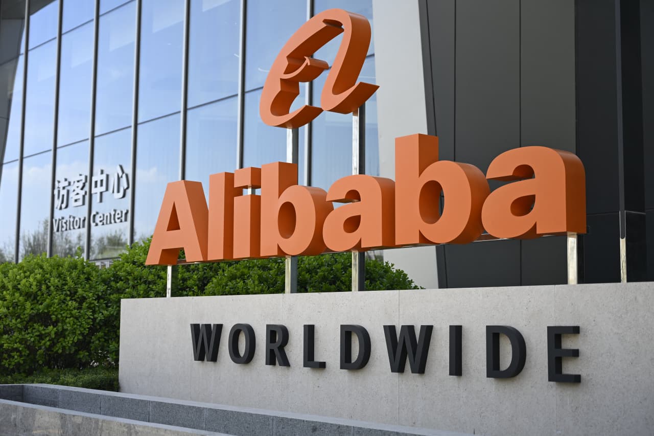 Source-feed image associated with Alibaba just had its best day in 10 months. Is it time for China techs to catch up?