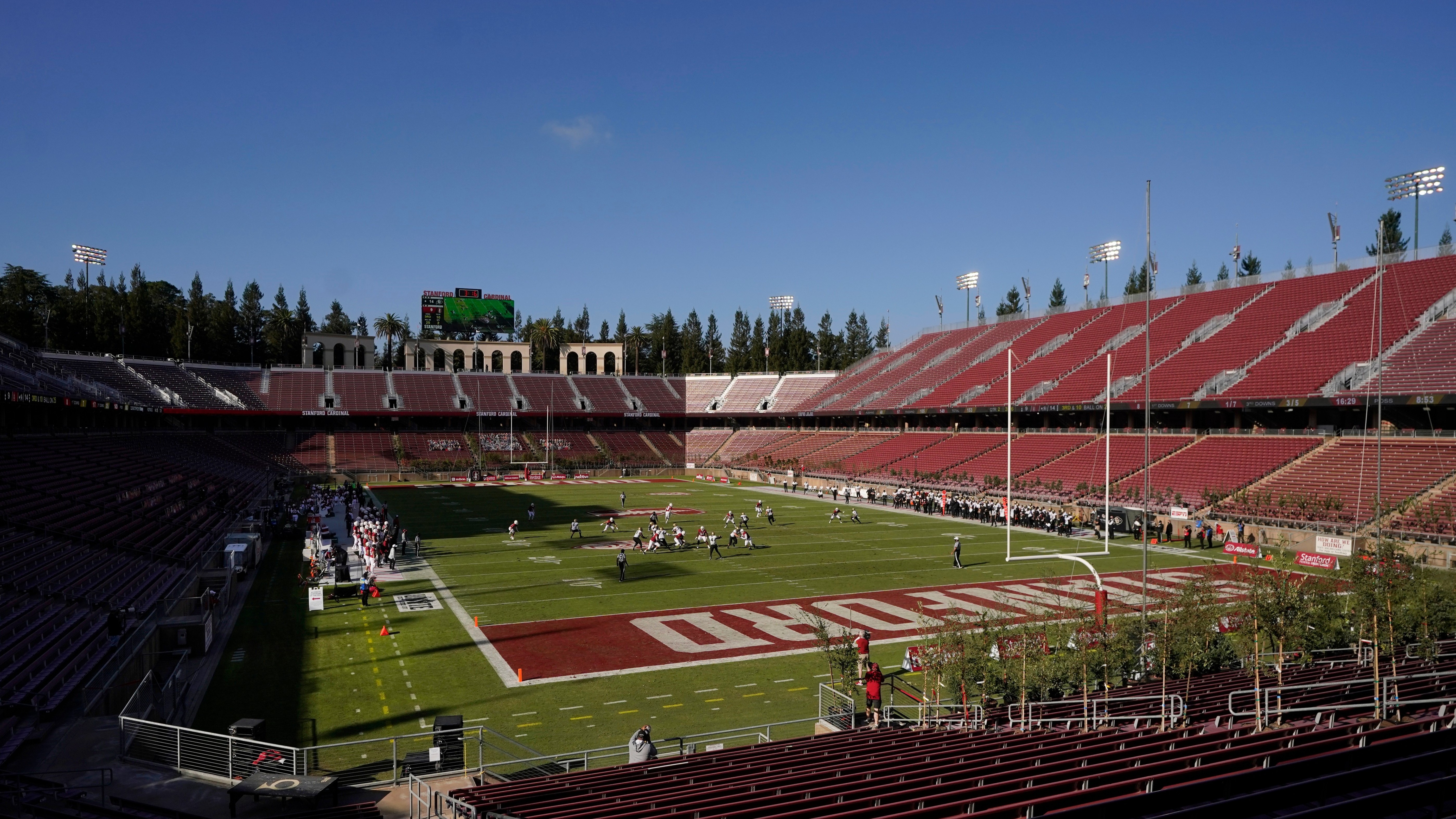 Source-feed image associated with Stanford becomes 1st school to organize a player-led College Football Players Association chapter