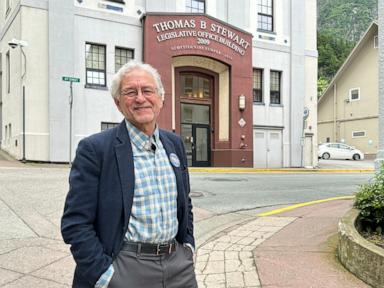 Source-feed image associated with Democrats aim to unite behind one candidate in Alaska governor's race as they hope to flip the seat