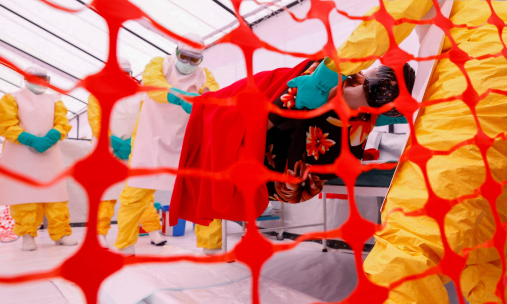 Source-feed image associated with Fastest-growing Ebola outbreak in history has claimed 2,000 lives. Here's why it is hard to contain