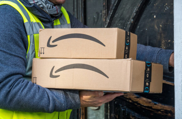 Source-feed image associated with New Jersey Sues Amazon, Alleging Poor Pay and Conditions for Drivers