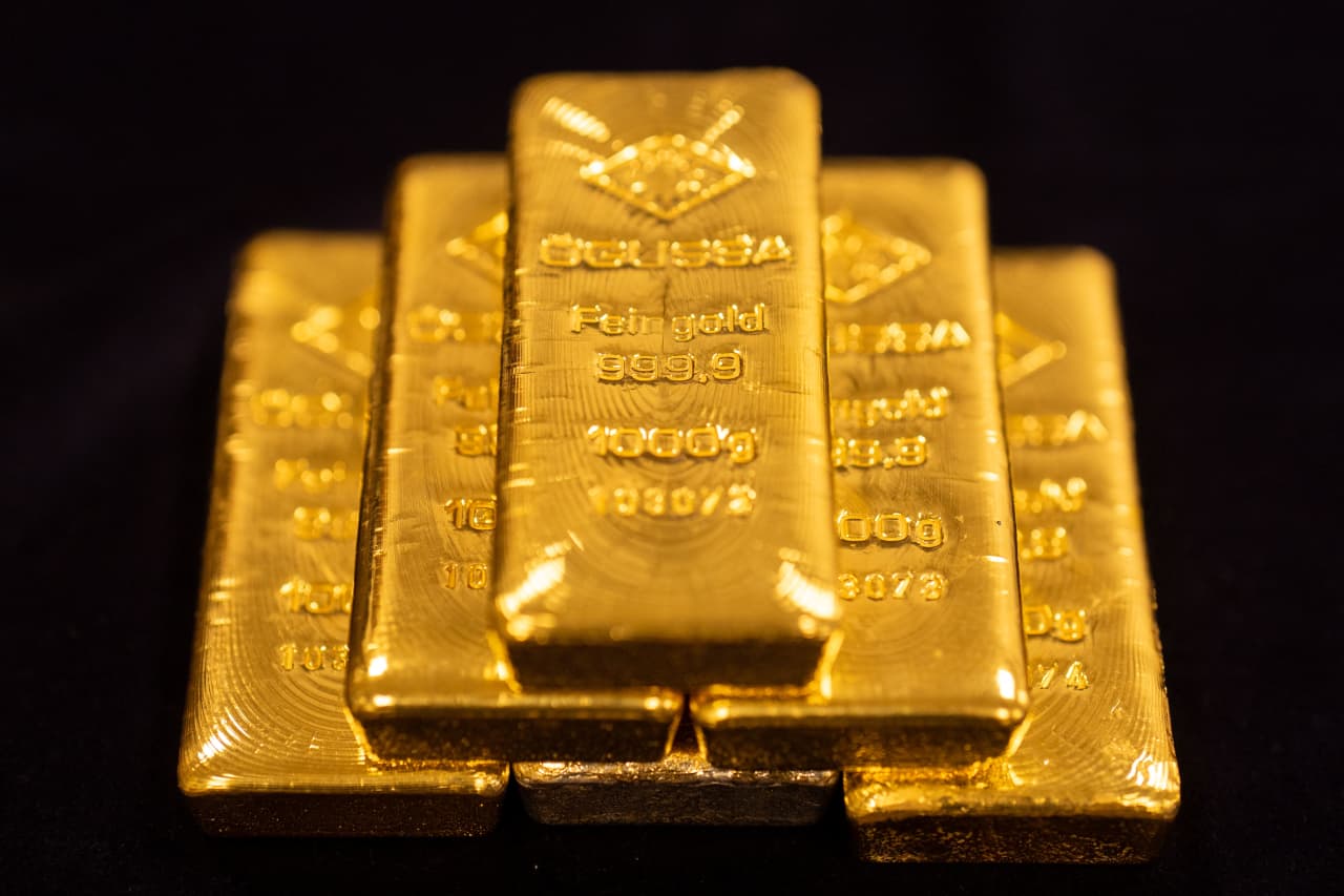 Source-feed image associated with China has been buying the gold dip, and these analysts say a comeback is brewing