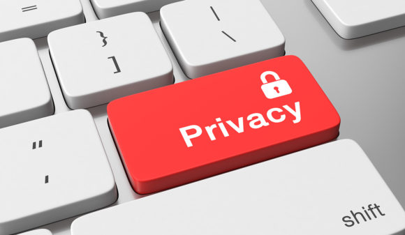 Image from linked report: From Smart Glasses to AI Pins, Privacy Fears Challenge Tech’s Next Big Bet