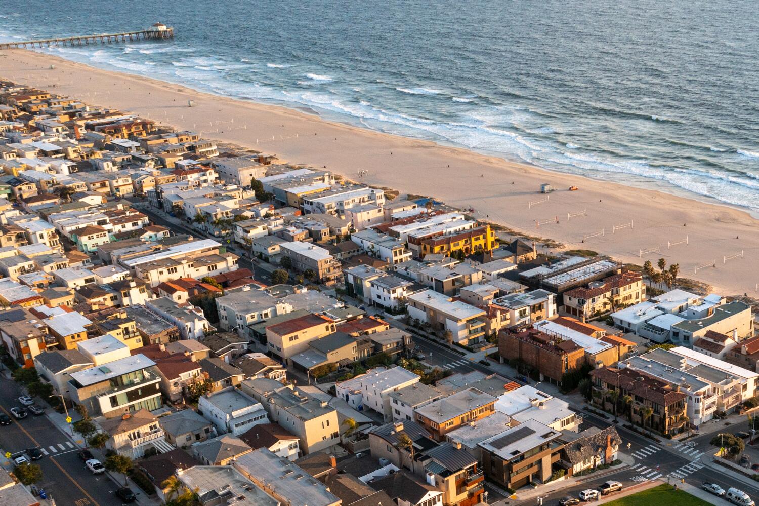 Source-feed image associated with SpaceX IPO sparks race for luxury housing in Southern California