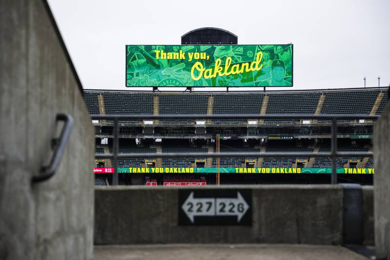 Source-feed image associated with Oakland Approves $125 Million Coliseum Sale, Clearing Way for Irving Azoff Overhaul