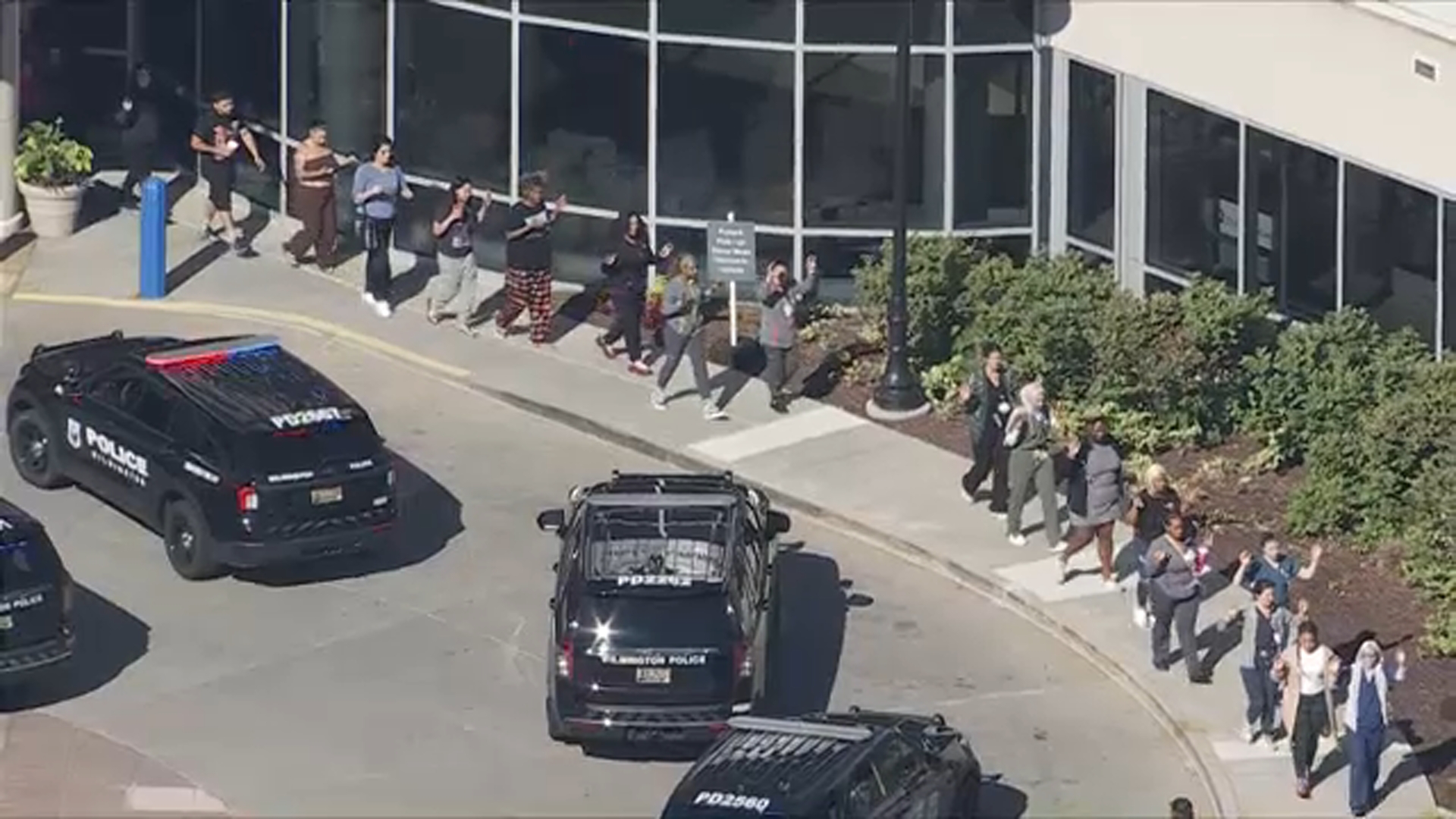 Source-feed image associated with 1 dead after shooting at Wilmington Hospital in Delaware; suspect taken into custody in Philadelphia