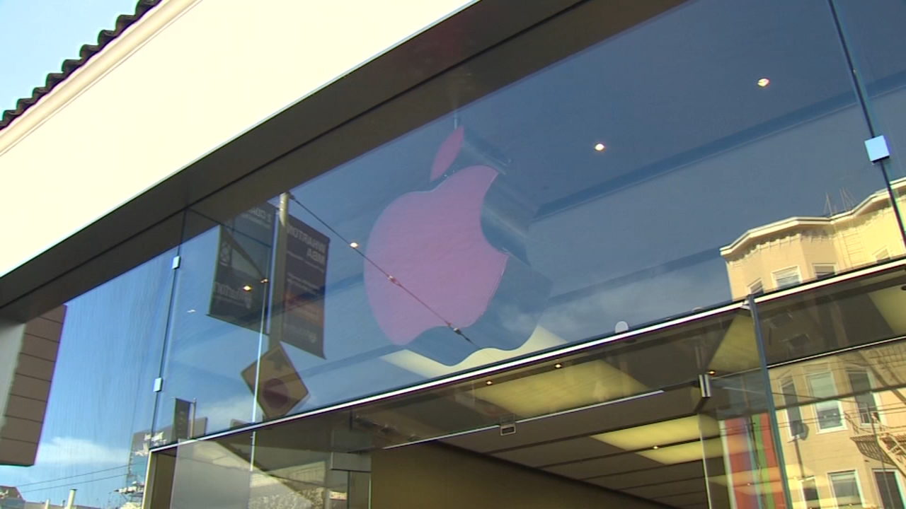 Source-feed image associated with Apple increases prices for Macs and iPads, blaming a shortage of memory chips