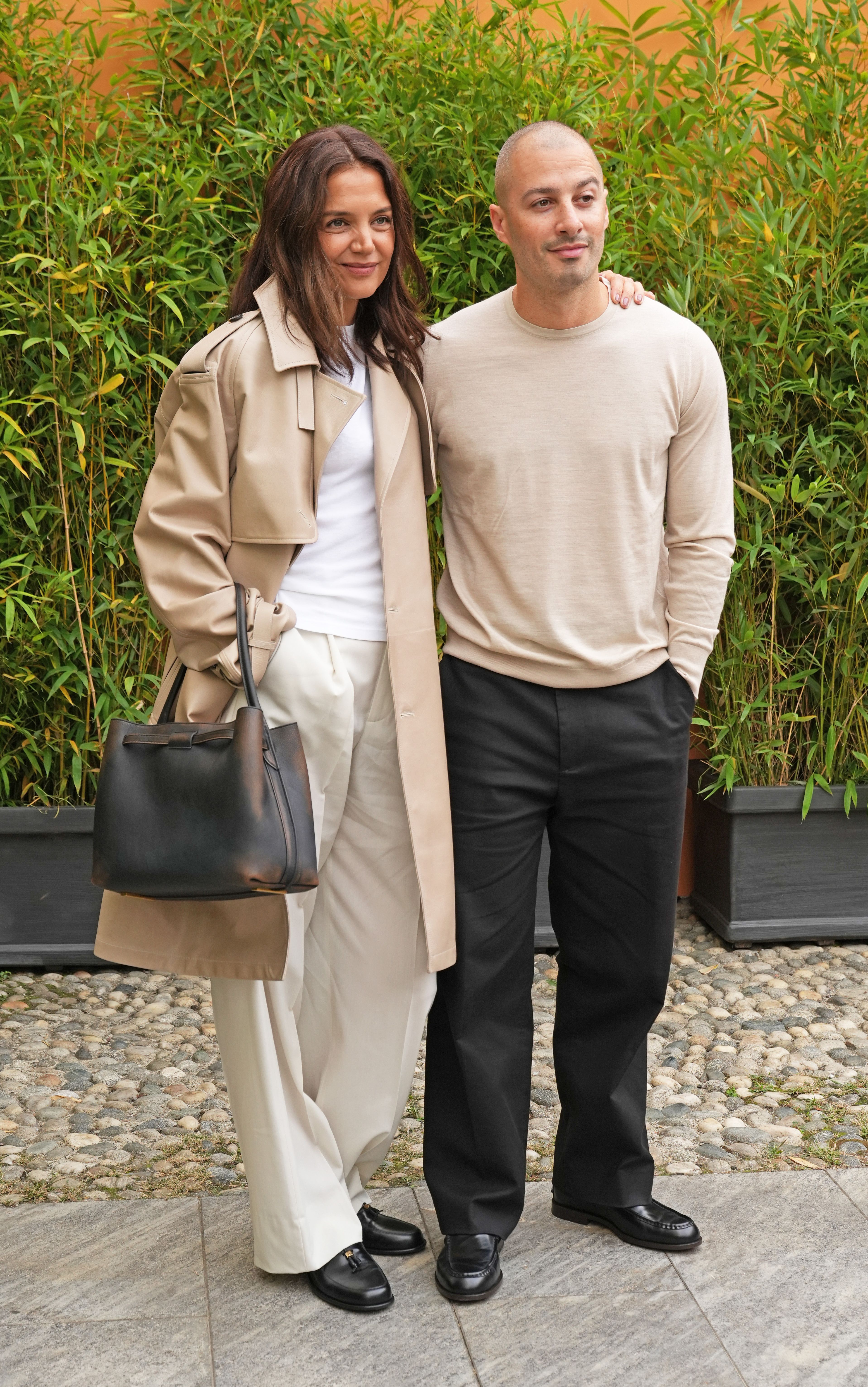 Image from linked report: Katie Holmes and Jason Bard Yarmosky Make a Date of Milan Fashion Week