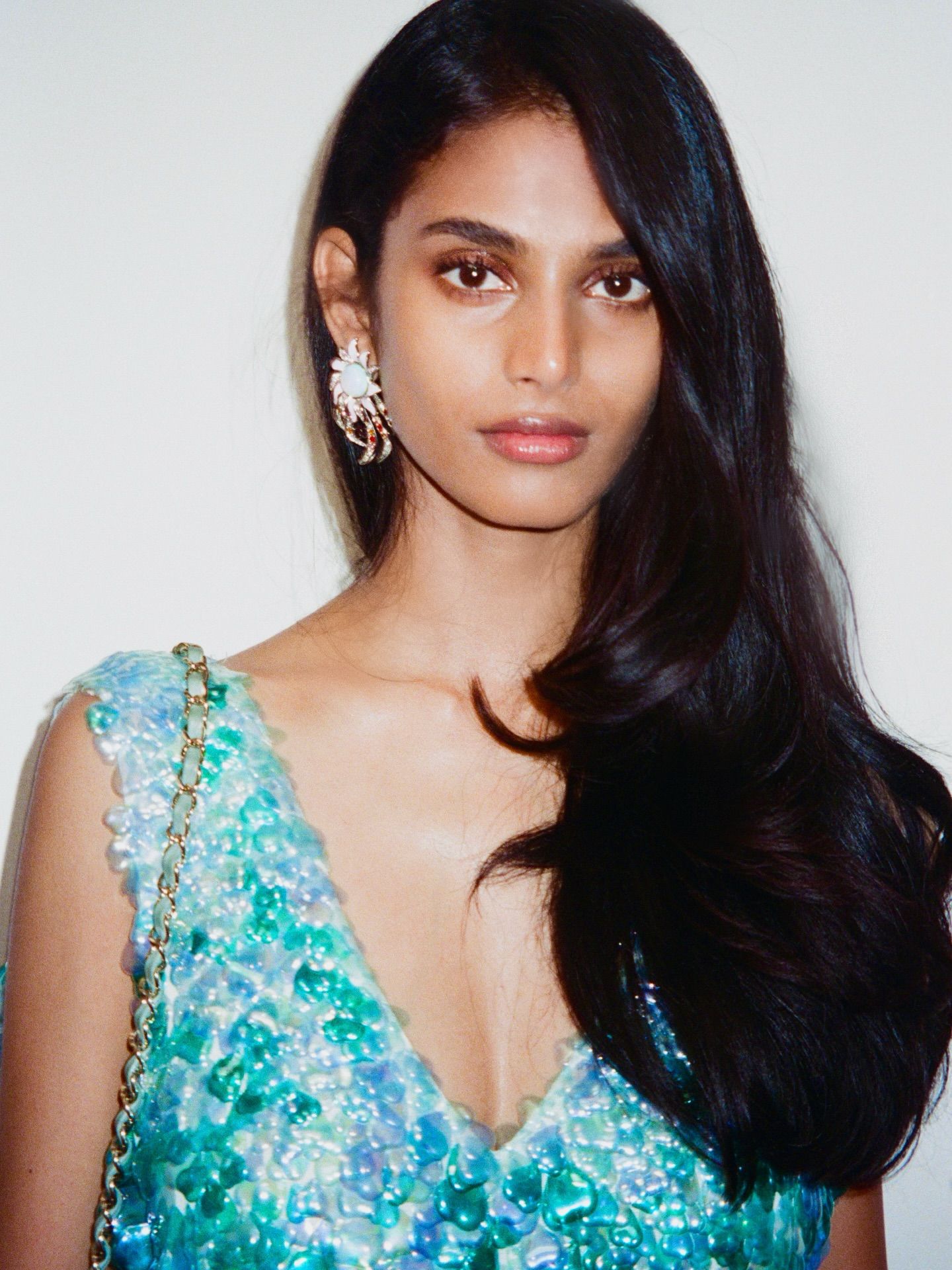 Source-feed image associated with Beauty Marks: The Best Beauty Looks of the Week