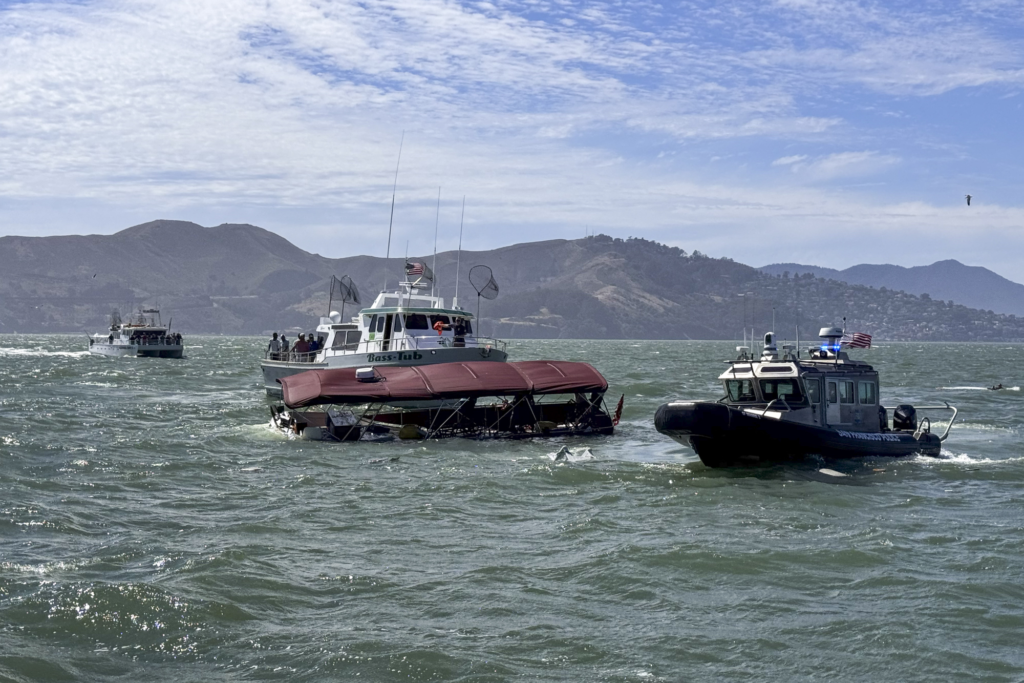Source-feed image associated with San Francisco Police Recover Body During Search for Sunken Vessel