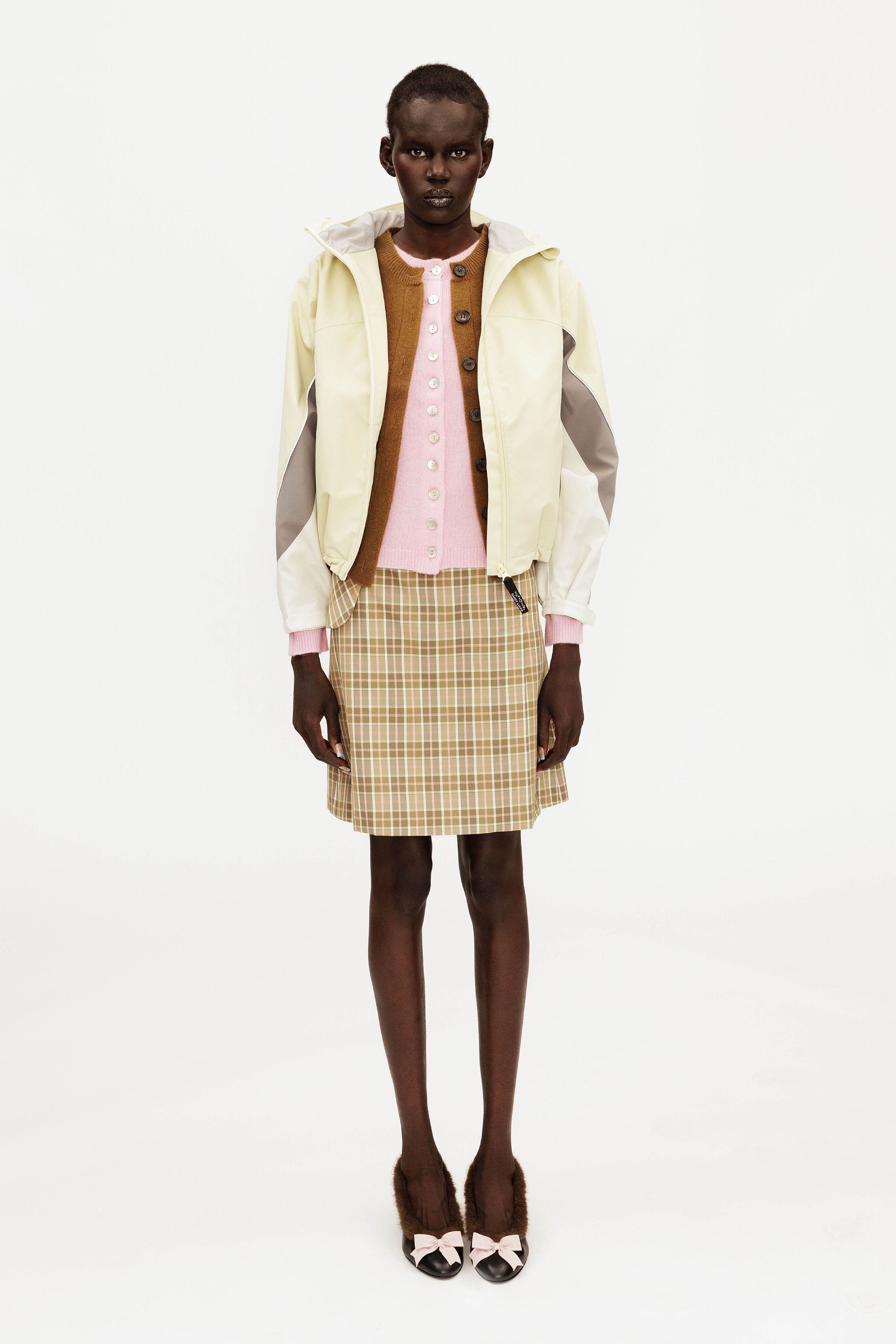 Source-feed image associated with Sandy Liang Resort 2027