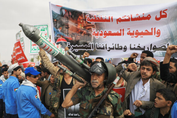 Source-feed image associated with Houthis’ Red Sea Attacks Prompt London Insurers to Widen High-Risk Zone