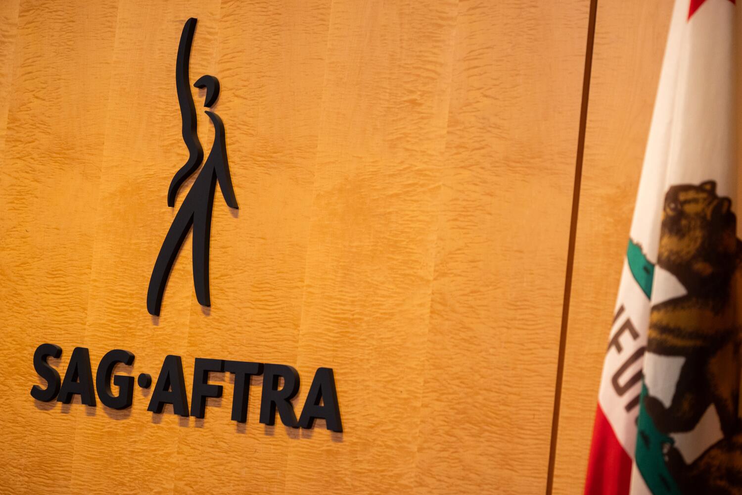 Source-feed image associated with SAG-AFTRA members approve deal with major studios