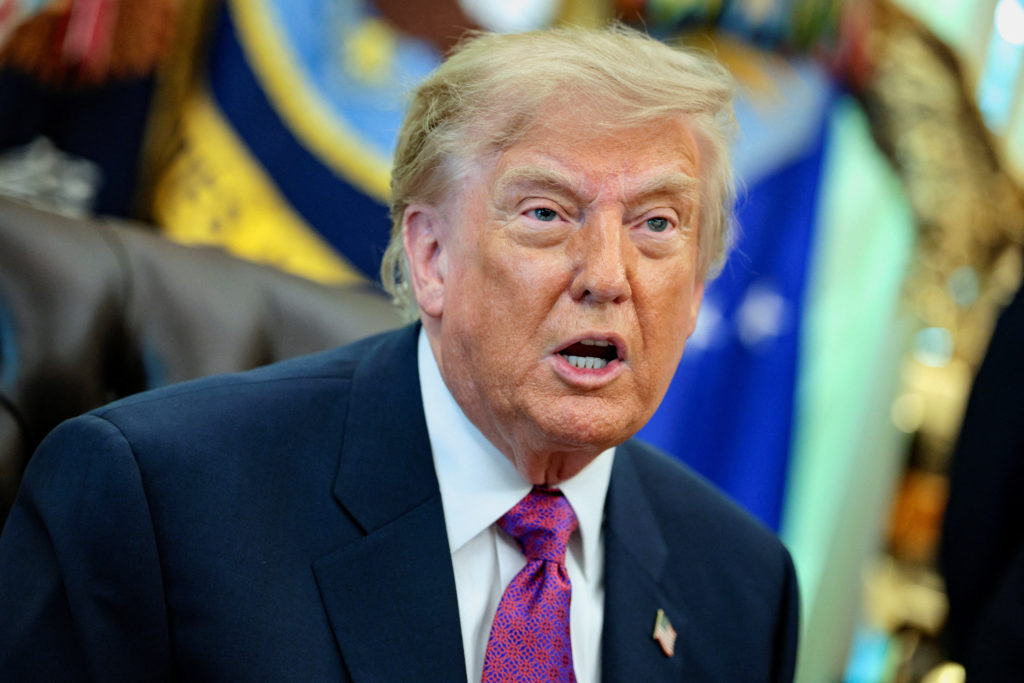Source-feed image associated with WATCH: Trump calls Supreme Court ruling on mail ballots 'great' for Republican Party