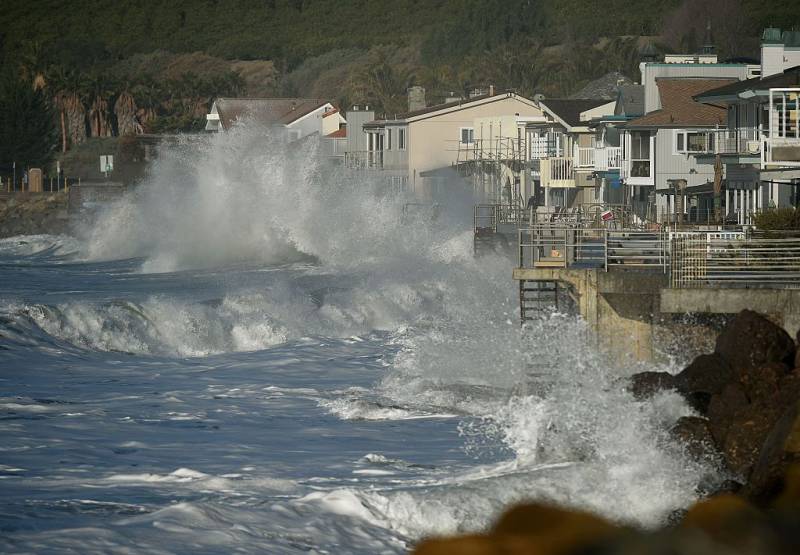 Source-feed image associated with Scientists Warn This Year’s El Niño Can Trigger Unprecedented Flooding