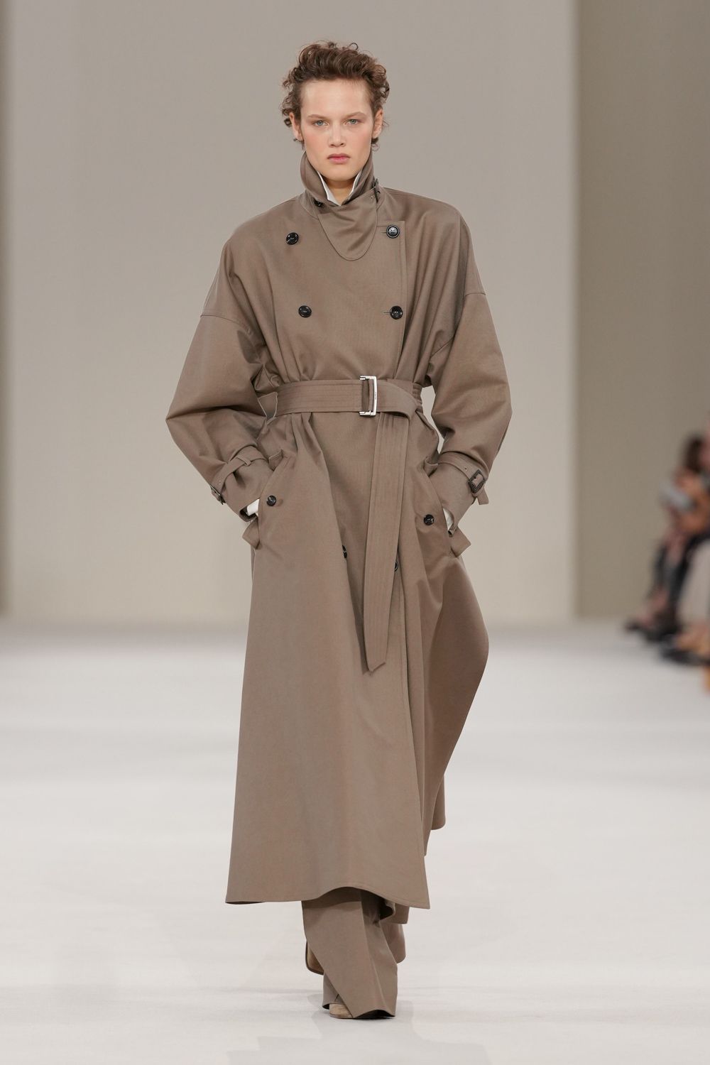 Image from linked report: Max Mara Spring 2027 Ready-to-Wear