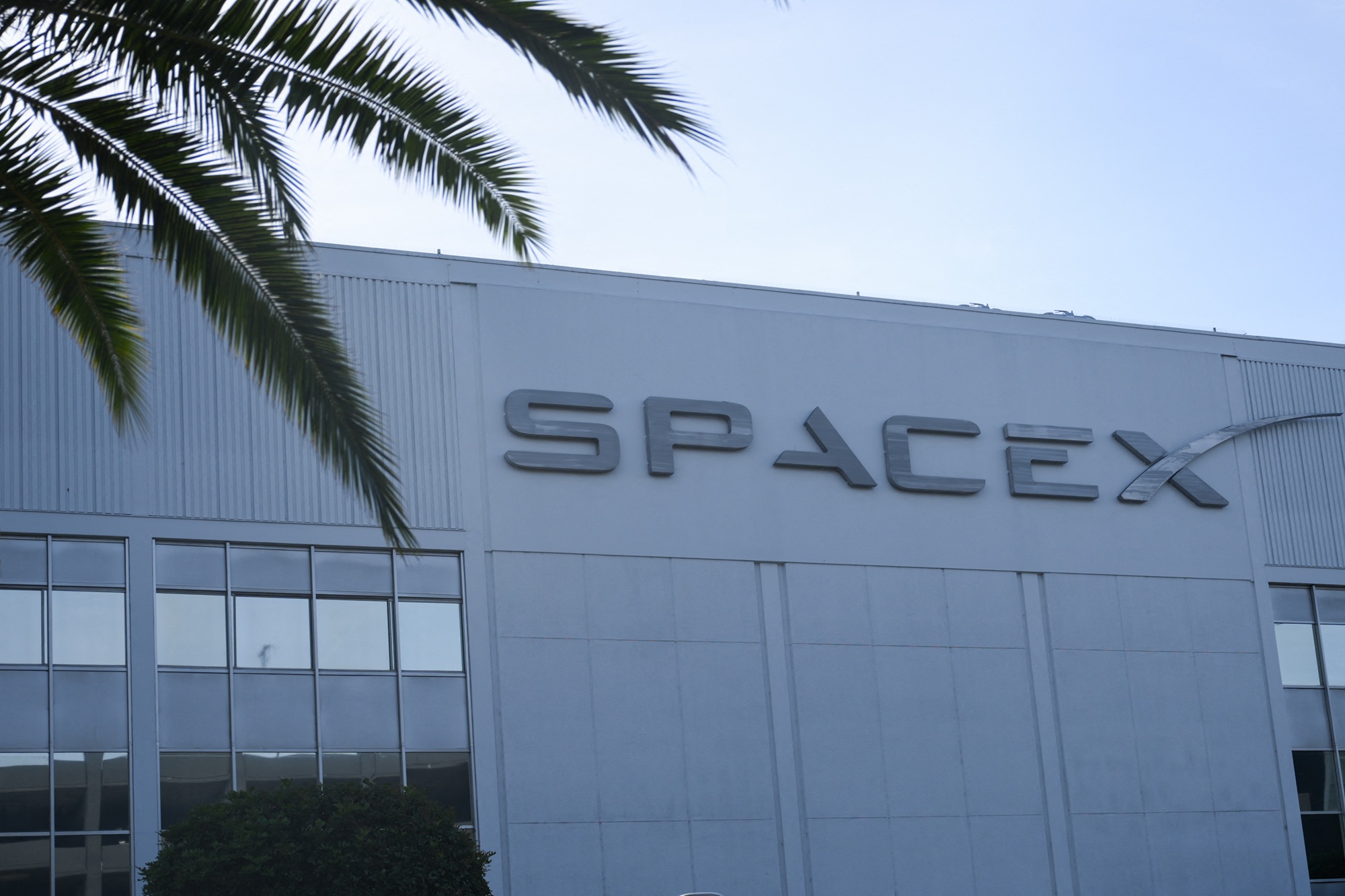 Source-feed image associated with Elon Musk’s AI Company Asks San José to Halt Lawsuit Over Deepfake Abuse