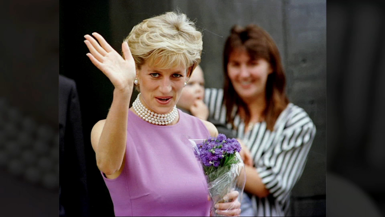 Source-feed image associated with Buckingham Palace responds to claim about King Charles after Princess Diana's death