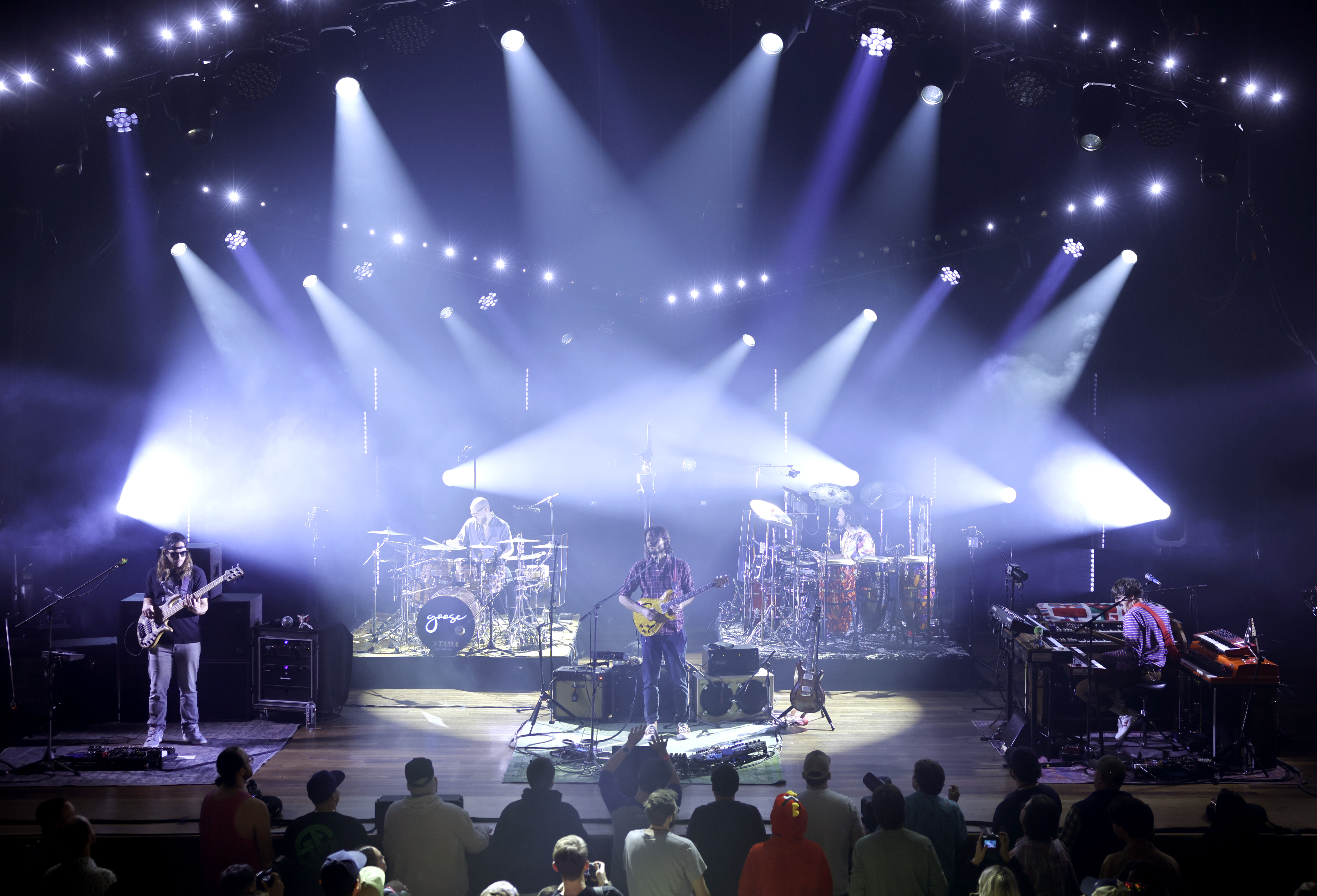 Source-feed image associated with Concertgoer Falls to His Death During Goose Show at Madison Square Garden
