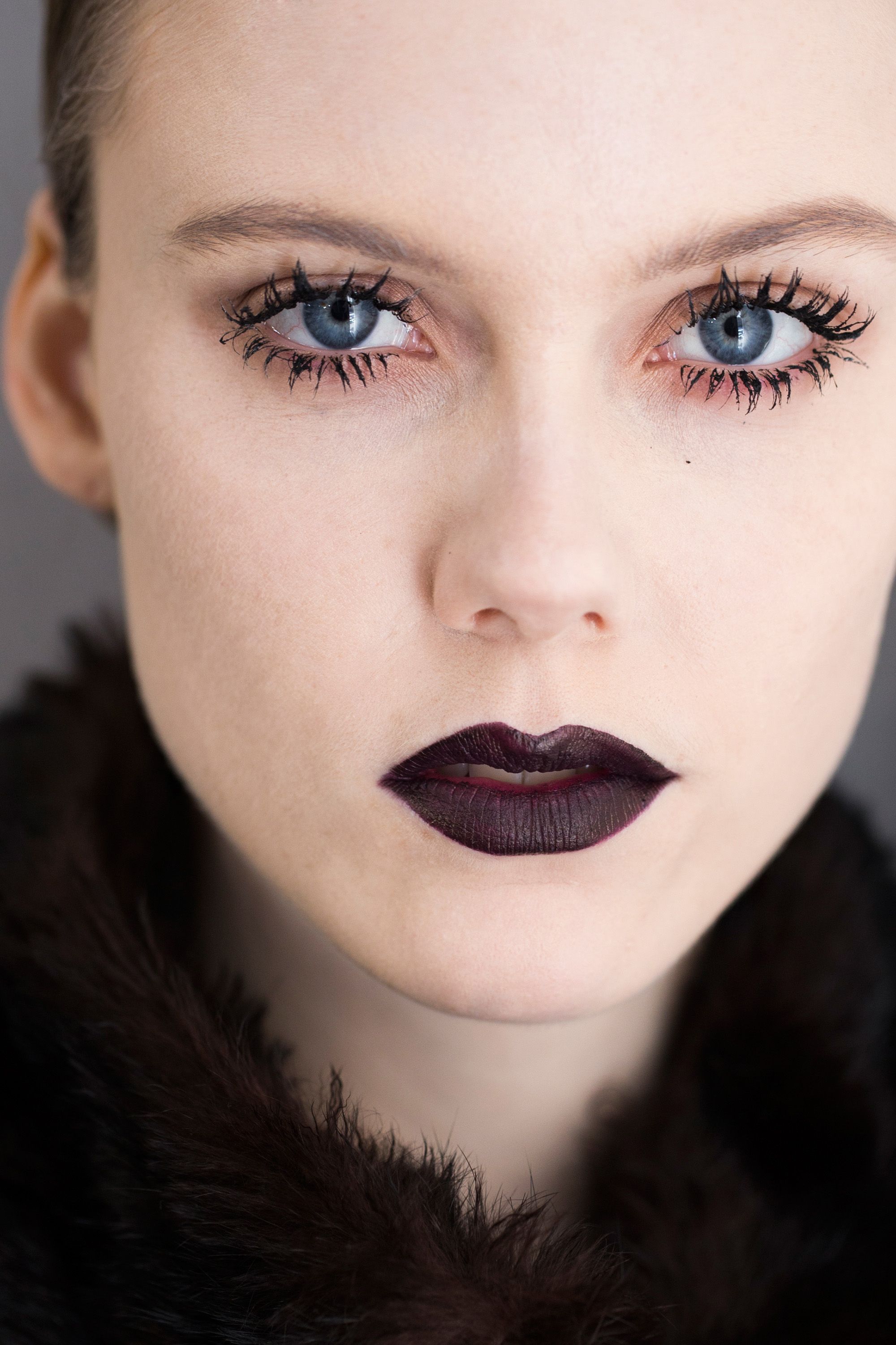 Source-feed image associated with Try the Romantic Wet Lash Look This Summer