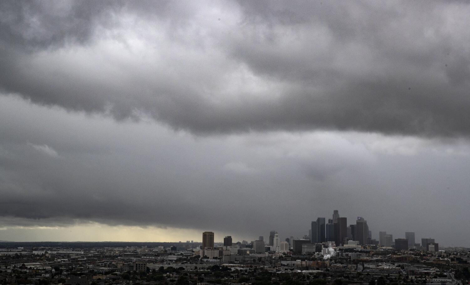 Source-feed image associated with In deep-blue California, frustration with Democratic status quo roils governor, L.A. mayor race