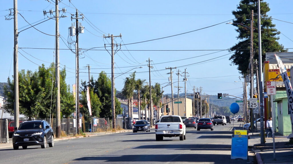 Source-feed image associated with Pajaro residents can get Uber credits through new transit partnership