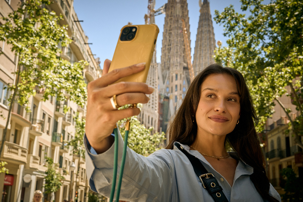 Source-feed image associated with Romantic Dramedy Series ‘La Vida Barcelona,’ Directed by Katina Medina Mora, Boarded by Beta Film (EXCLUSIVE)