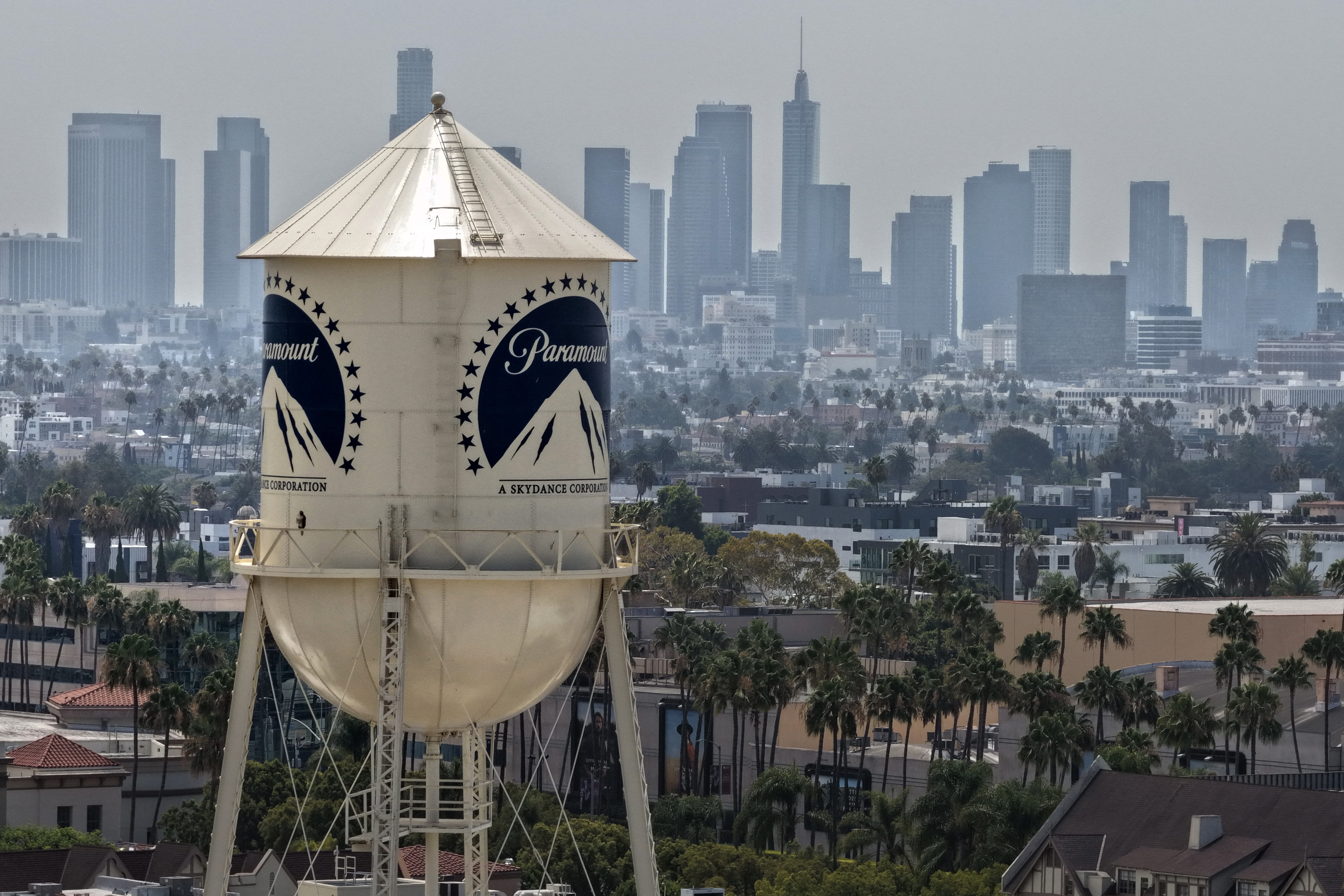 Source-feed image associated with International Cinema Union Criticizes Europe’s Approval of Paramount-Warner Bros. Merger: ‘It Has Based Its Decision on Too Narrow a Scope’