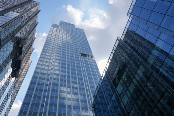 Source-feed image associated with French Insurer AXA’s Profit Rises 2% as Expected, Confident on Outlook