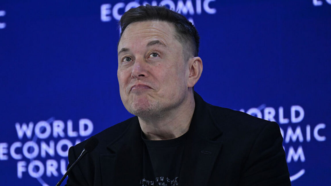 Source-feed image associated with Elon Musk tries again to escape FTC audits of X data handling